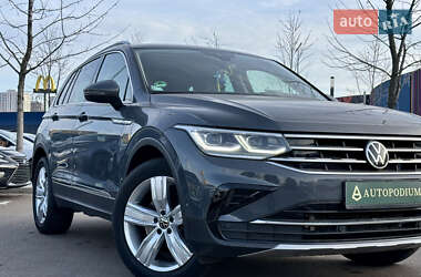 Внедорожник / Кроссовер Volkswagen Tiguan 2021 в Киеве