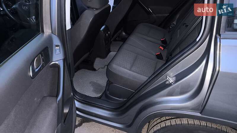 Внедорожник / Кроссовер Volkswagen Tiguan 2018 в Ахтырке