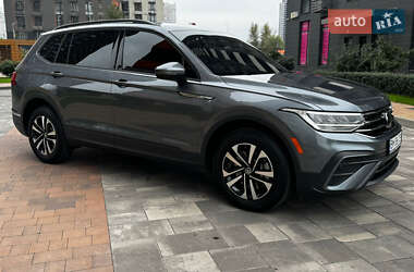 Позашляховик / Кросовер Volkswagen Tiguan 2023 в Києві