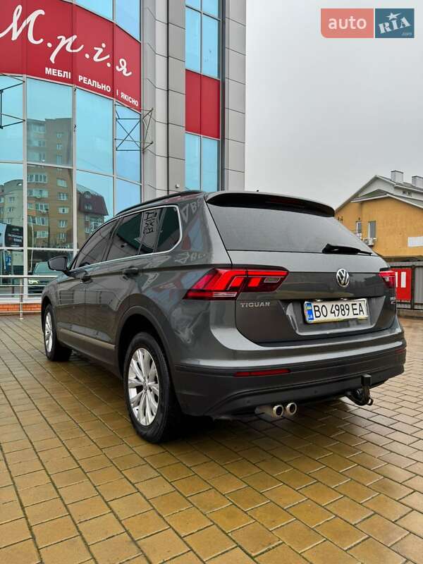Внедорожник / Кроссовер Volkswagen Tiguan 2017 в Тернополе фото 4 Внедорожник / Кроссовер Volkswagen Tiguan 2017 в Тернополе