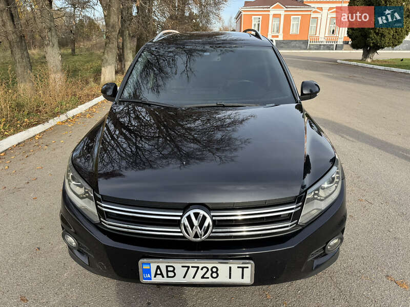 Внедорожник / Кроссовер Volkswagen Tiguan 2013 в Хмельнике
