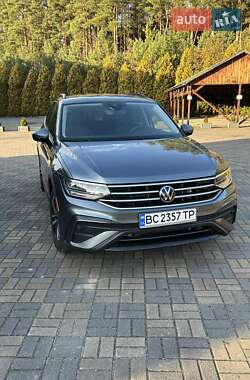 Внедорожник / Кроссовер Volkswagen Tiguan 2024 в Львове