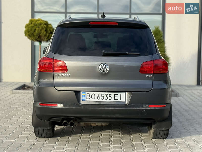 Внедорожник / Кроссовер Volkswagen Tiguan 2015 в Тернополе