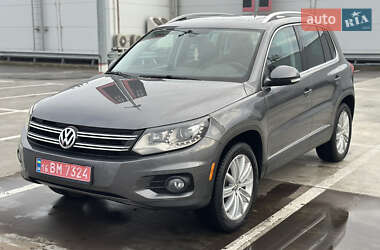 Внедорожник / Кроссовер Volkswagen Tiguan 2016 в Киеве