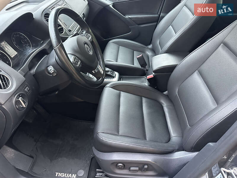 Позашляховик / Кросовер Volkswagen Tiguan 2016 в Києві фото 12 Позашляховик / Кросовер Volkswagen Tiguan 2016 в Києві