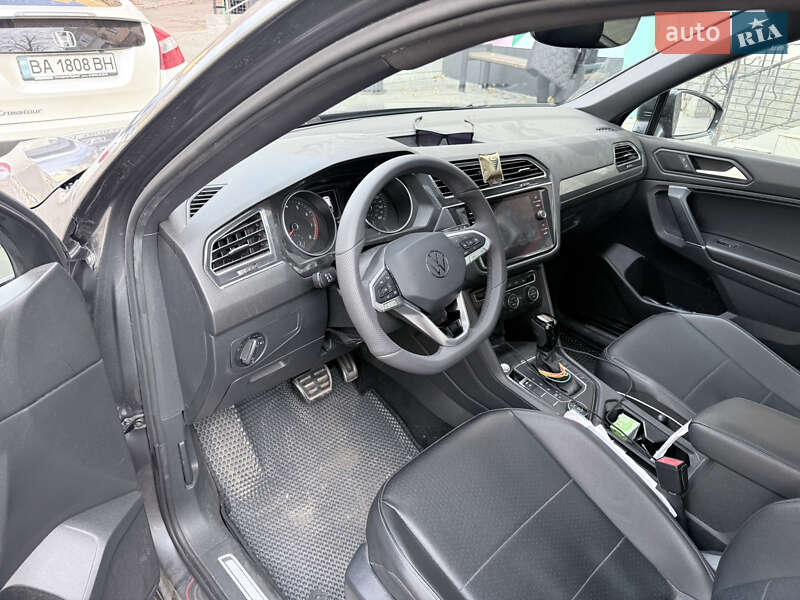 Внедорожник / Кроссовер Volkswagen Tiguan 2020 в Кропивницком