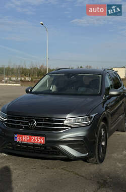 Позашляховик / Кросовер Volkswagen Tiguan 2022 в Ковелі