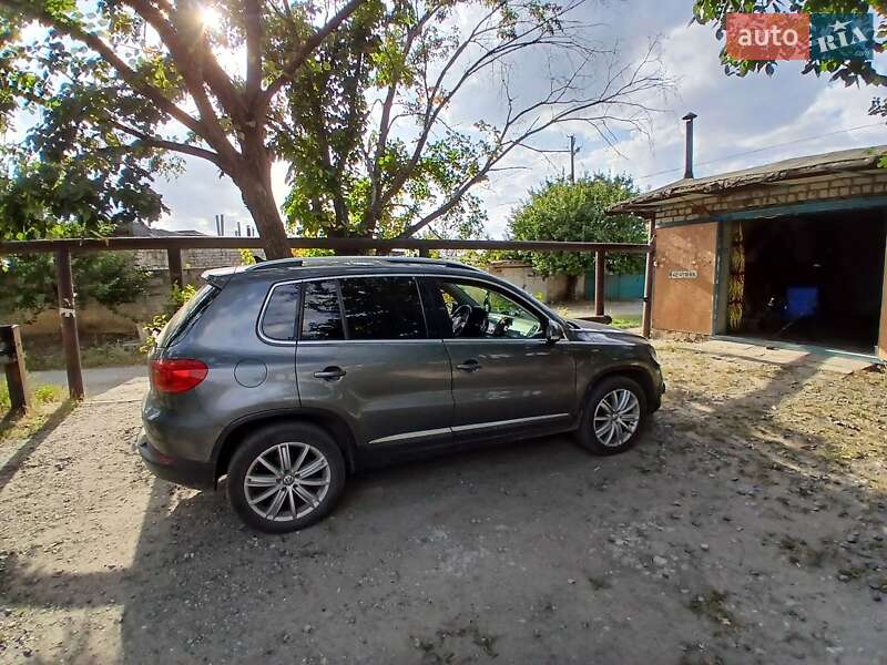 Внедорожник / Кроссовер Volkswagen Tiguan 2014 в Павлограде фото 13 Внедорожник / Кроссовер Volkswagen Tiguan 2014 в Павлограде