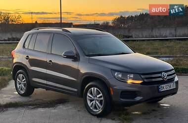 Позашляховик / Кросовер Volkswagen Tiguan 2016 в Нетішині