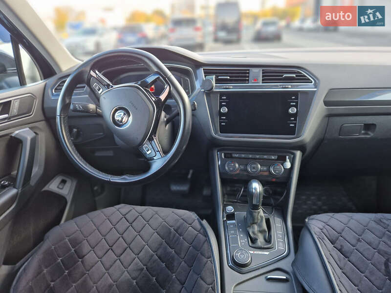 Внедорожник / Кроссовер Volkswagen Tiguan 2020 в Одессе