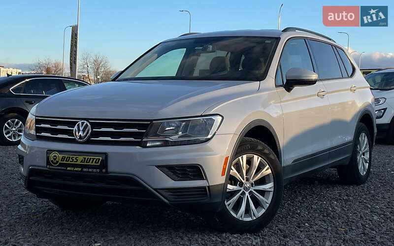 Внедорожник / Кроссовер Volkswagen Tiguan 2017 в Львове