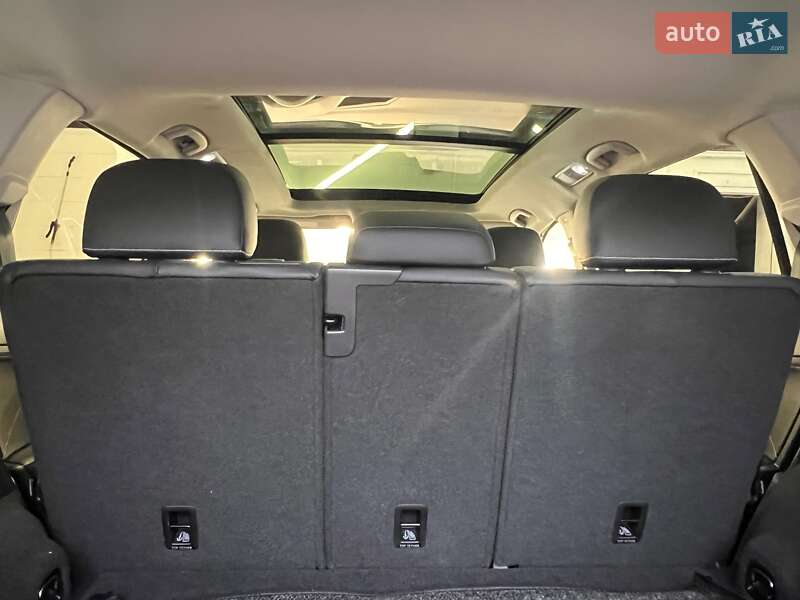 Внедорожник / Кроссовер Volkswagen Tiguan 2023 в Киеве