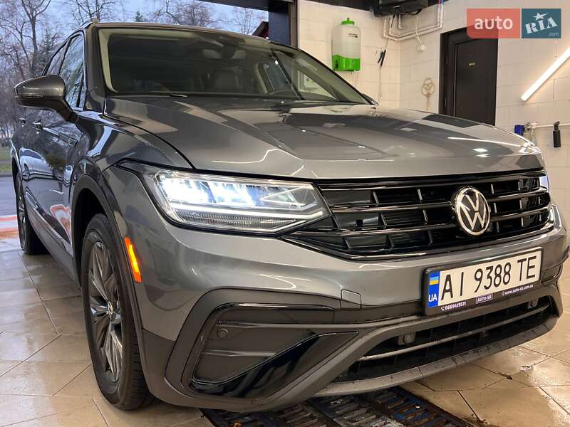 Внедорожник / Кроссовер Volkswagen Tiguan 2023 в Киеве