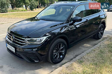 Внедорожник / Кроссовер Volkswagen Tiguan 2024 в Запорожье