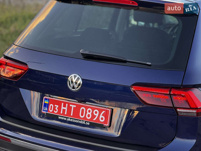 Внедорожник / Кроссовер Volkswagen Tiguan 2017 в Радивилове