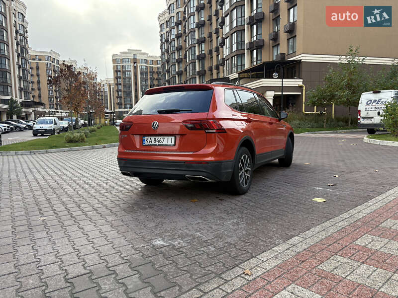 Внедорожник / Кроссовер Volkswagen Tiguan 2018 в Киеве
