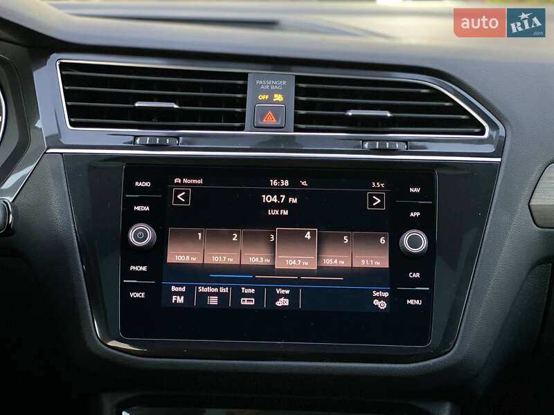 Позашляховик / Кросовер Volkswagen Tiguan 2017 в Львові фото 13 Позашляховик / Кросовер Volkswagen Tiguan 2017 в Львові