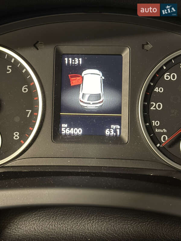 Внедорожник / Кроссовер Volkswagen Tiguan 2016 в Киеве