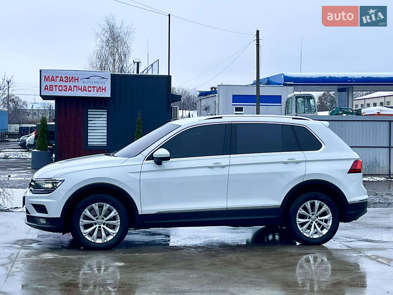 Внедорожник / Кроссовер Volkswagen Tiguan 2017 в Млинове