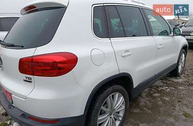 Внедорожник / Кроссовер Volkswagen Tiguan 2016 в Ивано-Франковске