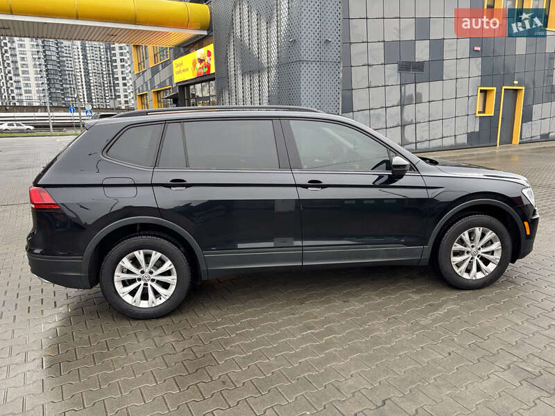 Внедорожник / Кроссовер Volkswagen Tiguan 2019 в Киеве