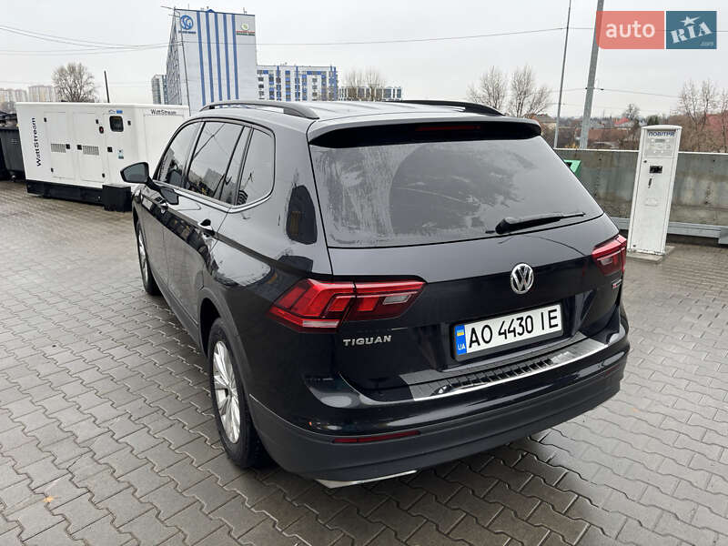 Внедорожник / Кроссовер Volkswagen Tiguan 2019 в Киеве