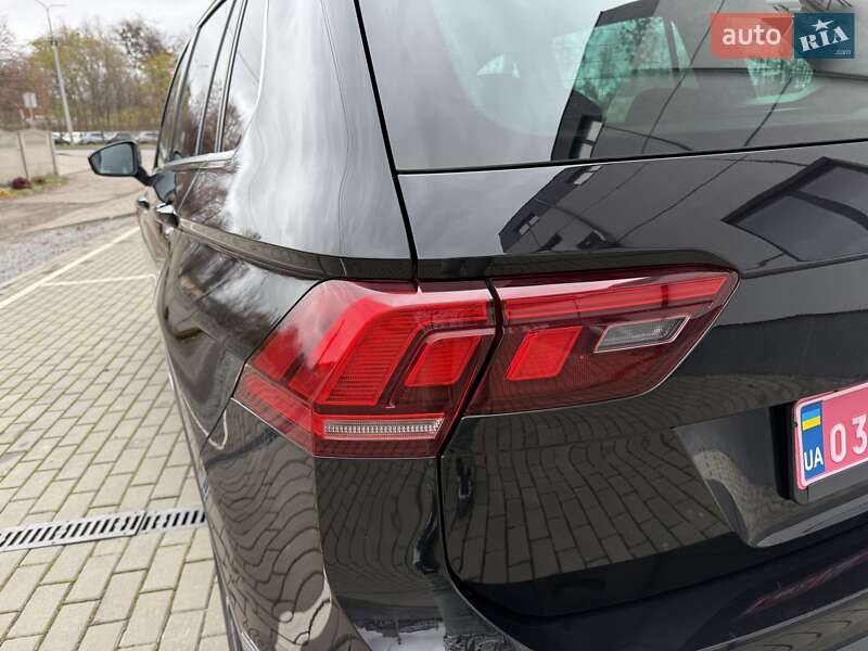 Внедорожник / Кроссовер Volkswagen Tiguan 2020 в Луцке
