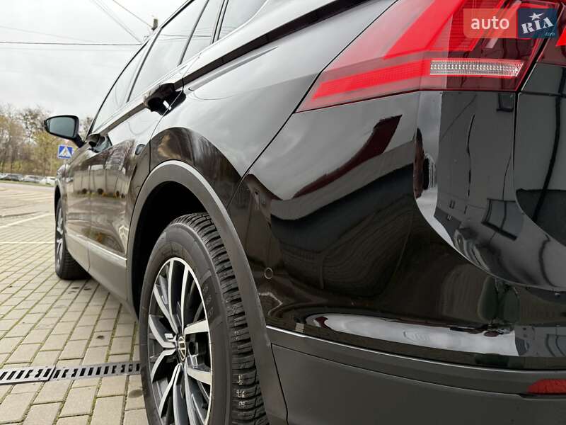 Внедорожник / Кроссовер Volkswagen Tiguan 2020 в Луцке