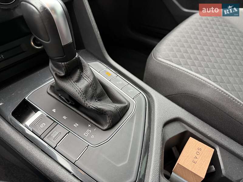Внедорожник / Кроссовер Volkswagen Tiguan 2020 в Луцке