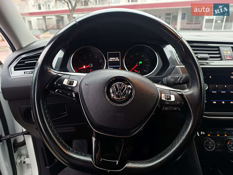 Внедорожник / Кроссовер Volkswagen Tiguan 2018 в Горишних Плавнях