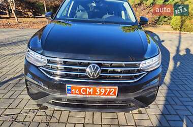 Внедорожник / Кроссовер Volkswagen Tiguan 2023 в Кременчуге