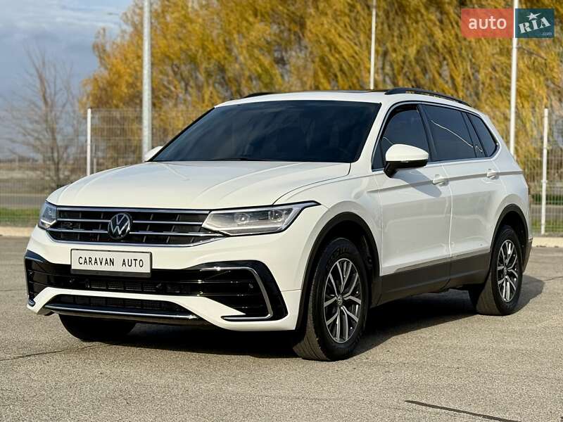 Внедорожник / Кроссовер Volkswagen Tiguan 2021 в Днепре