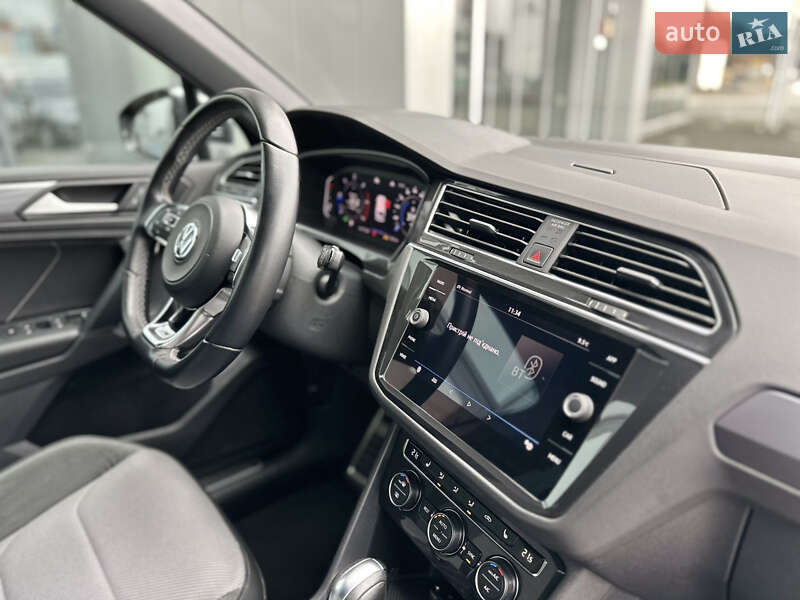 Внедорожник / Кроссовер Volkswagen Tiguan 2020 в Днепре