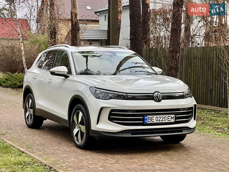 Внедорожник / Кроссовер Volkswagen Tiguan 2024 в Киеве