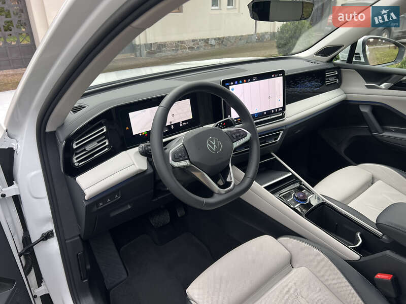 Внедорожник / Кроссовер Volkswagen Tiguan 2024 в Киеве