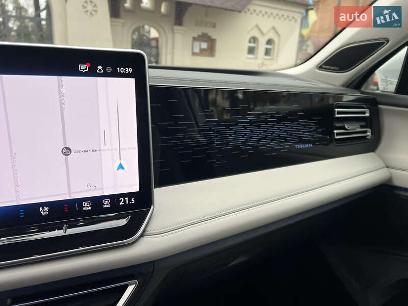 Внедорожник / Кроссовер Volkswagen Tiguan 2024 в Киеве