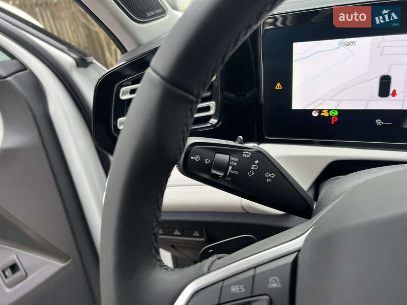 Внедорожник / Кроссовер Volkswagen Tiguan 2024 в Киеве