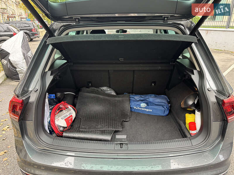 Внедорожник / Кроссовер Volkswagen Tiguan 2018 в Киеве фото 15 Внедорожник / Кроссовер Volkswagen Tiguan 2018 в Киеве