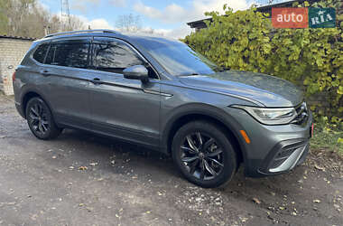 Внедорожник / Кроссовер Volkswagen Tiguan 2023 в Кролевце