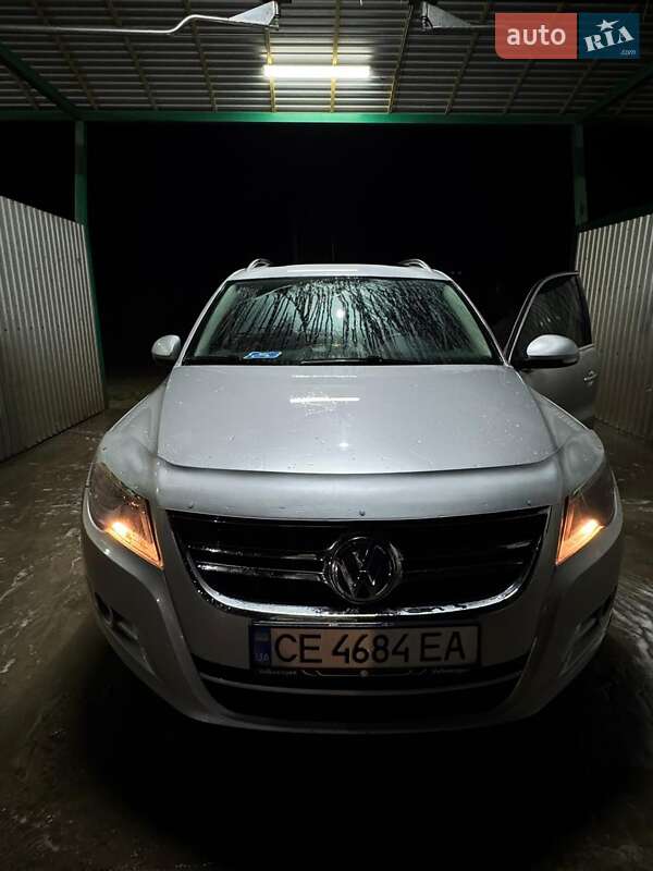 Внедорожник / Кроссовер Volkswagen Tiguan 2011 в Черновцах фото Внедорожник / Кроссовер Volkswagen Tiguan 2011 в Черновцах