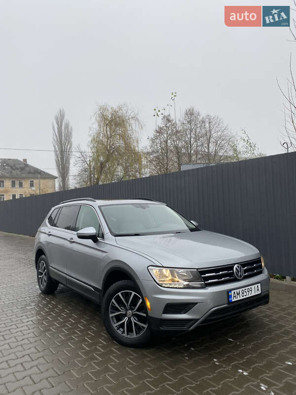 Внедорожник / Кроссовер Volkswagen Tiguan 2020 в Житомире