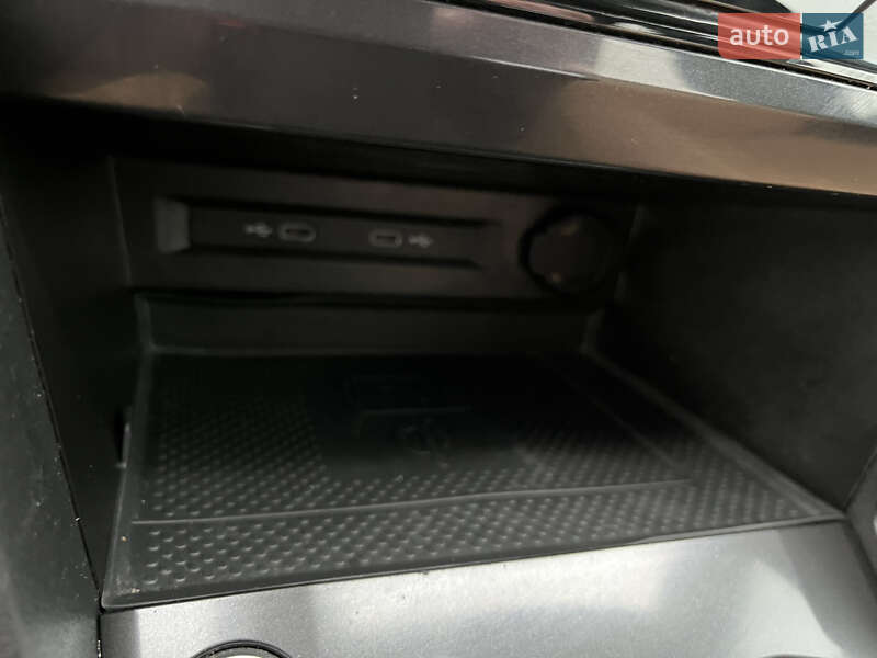 Внедорожник / Кроссовер Volkswagen Tiguan 2022 в Львове фото 26 Внедорожник / Кроссовер Volkswagen Tiguan 2022 в Львове