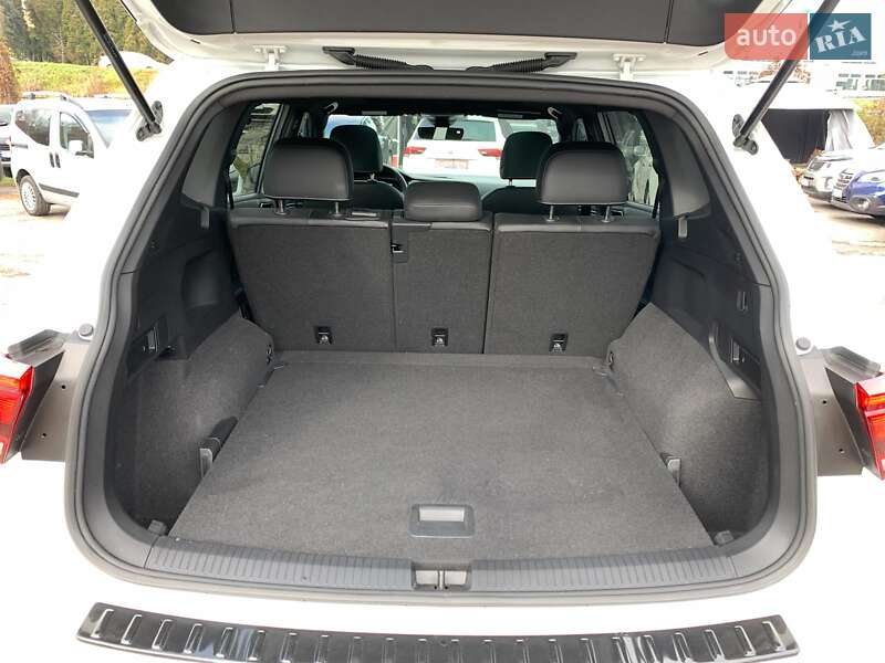 Внедорожник / Кроссовер Volkswagen Tiguan 2023 в Виннице