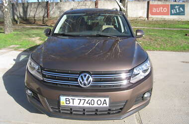 Позашляховик / Кросовер Volkswagen Tiguan 2012 в Херсоні