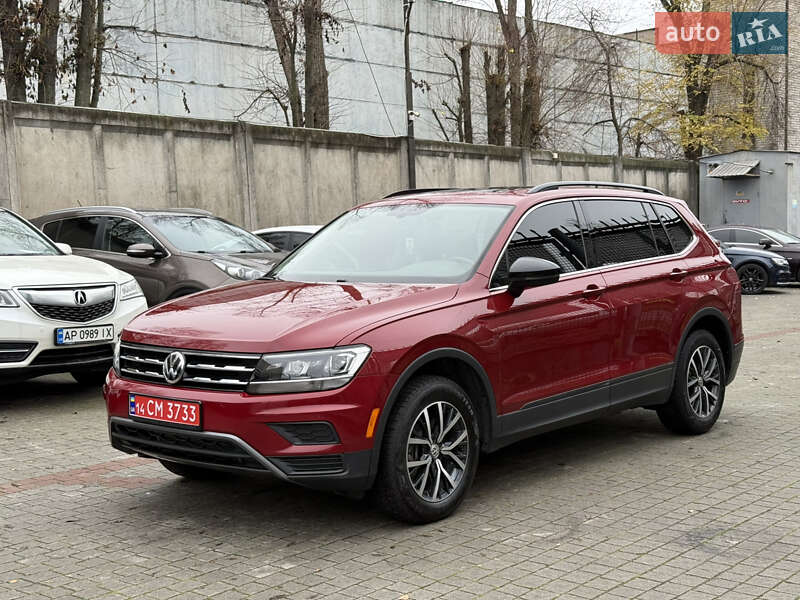 Внедорожник / Кроссовер Volkswagen Tiguan 2019 в Запорожье
