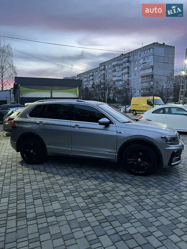 Внедорожник / Кроссовер Volkswagen Tiguan 2017 в Белой Церкви