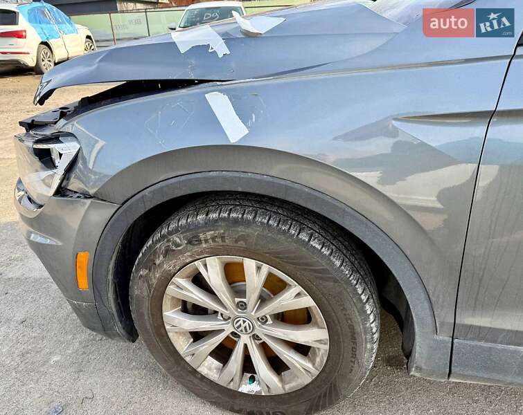 Внедорожник / Кроссовер Volkswagen Tiguan 2019 в Киеве