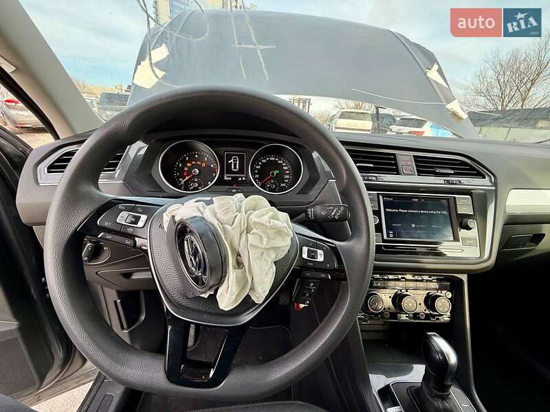 Внедорожник / Кроссовер Volkswagen Tiguan 2019 в Киеве