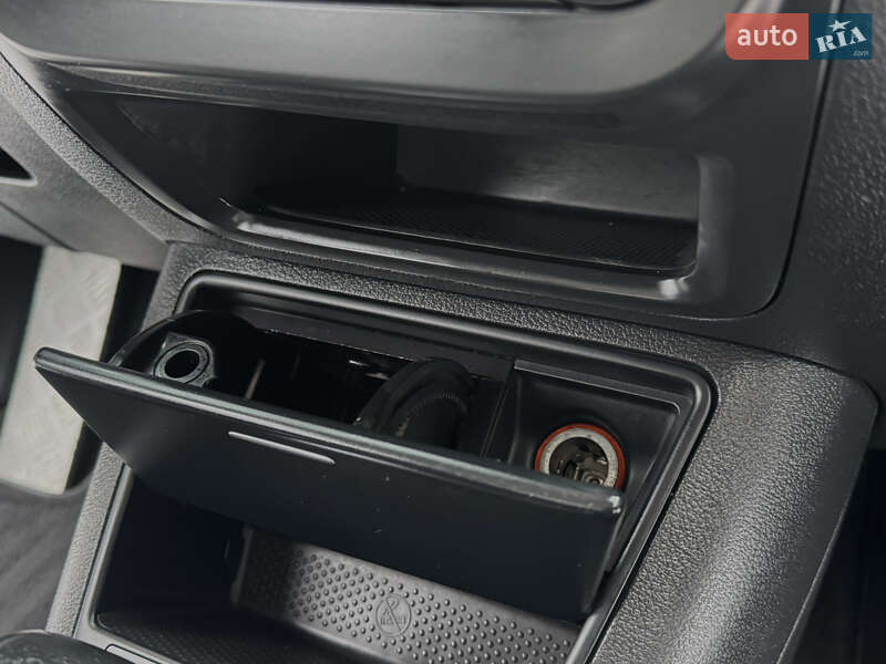 Внедорожник / Кроссовер Volkswagen Tiguan 2010 в Межгорье