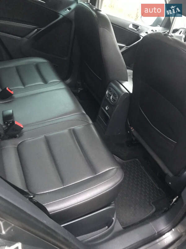 Внедорожник / Кроссовер Volkswagen Tiguan 2013 в Тернополе